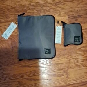 IHKWIP 2-Piece Foldable Duffle Bag and Toiletry Bag Set